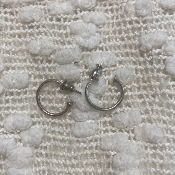 Simple earrings - Picture 1 of 1